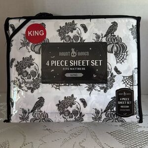 Haunt Haven King Size Sheet Set Floral Skull Raven Pumpkins Spiderweb